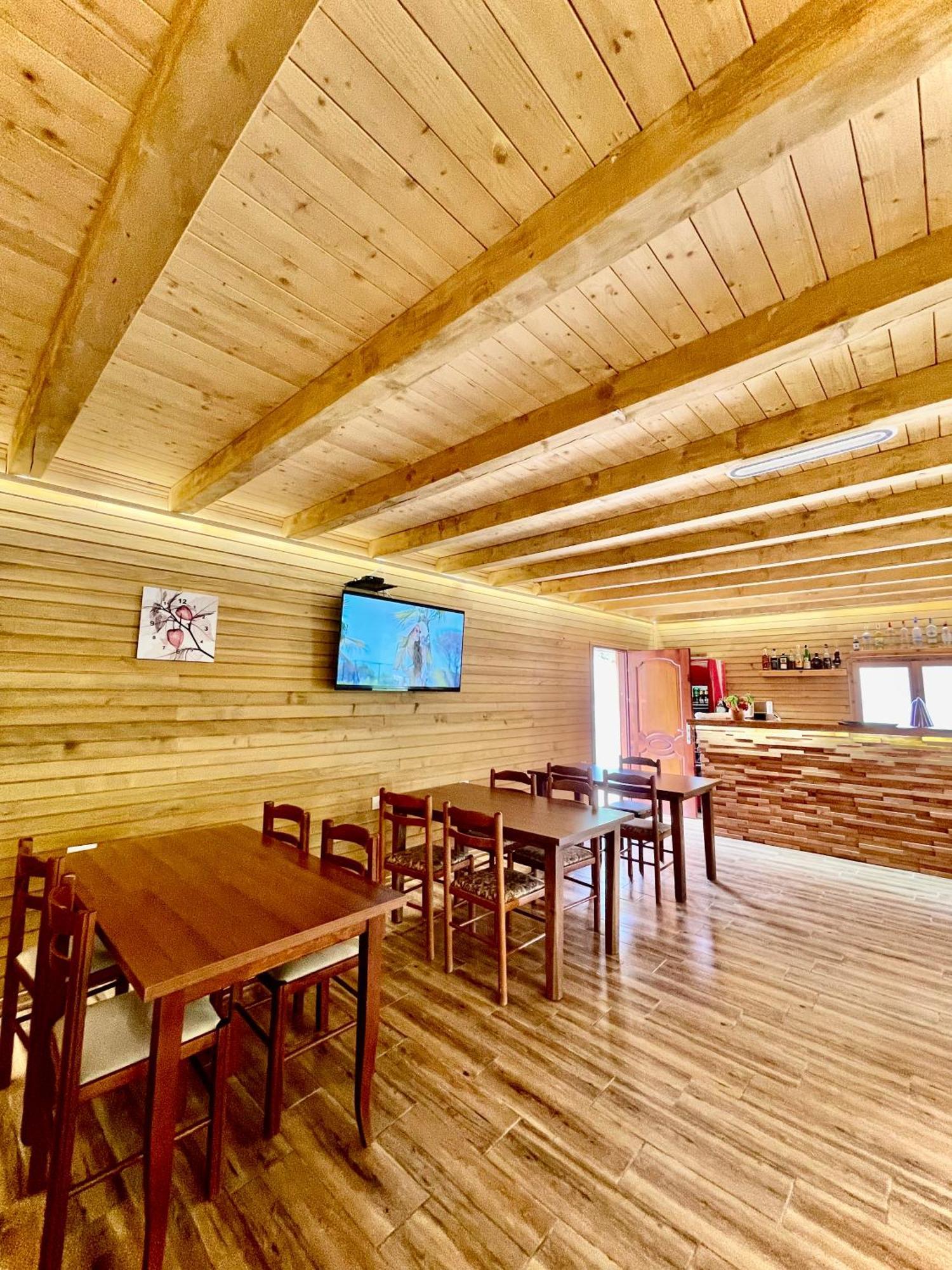 Lazer Cardaku Guesthouse Валбона Экстерьер фото